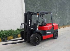 Cho thuê xe nâng Điện tại Bình Dương - LH: 0967.580.676